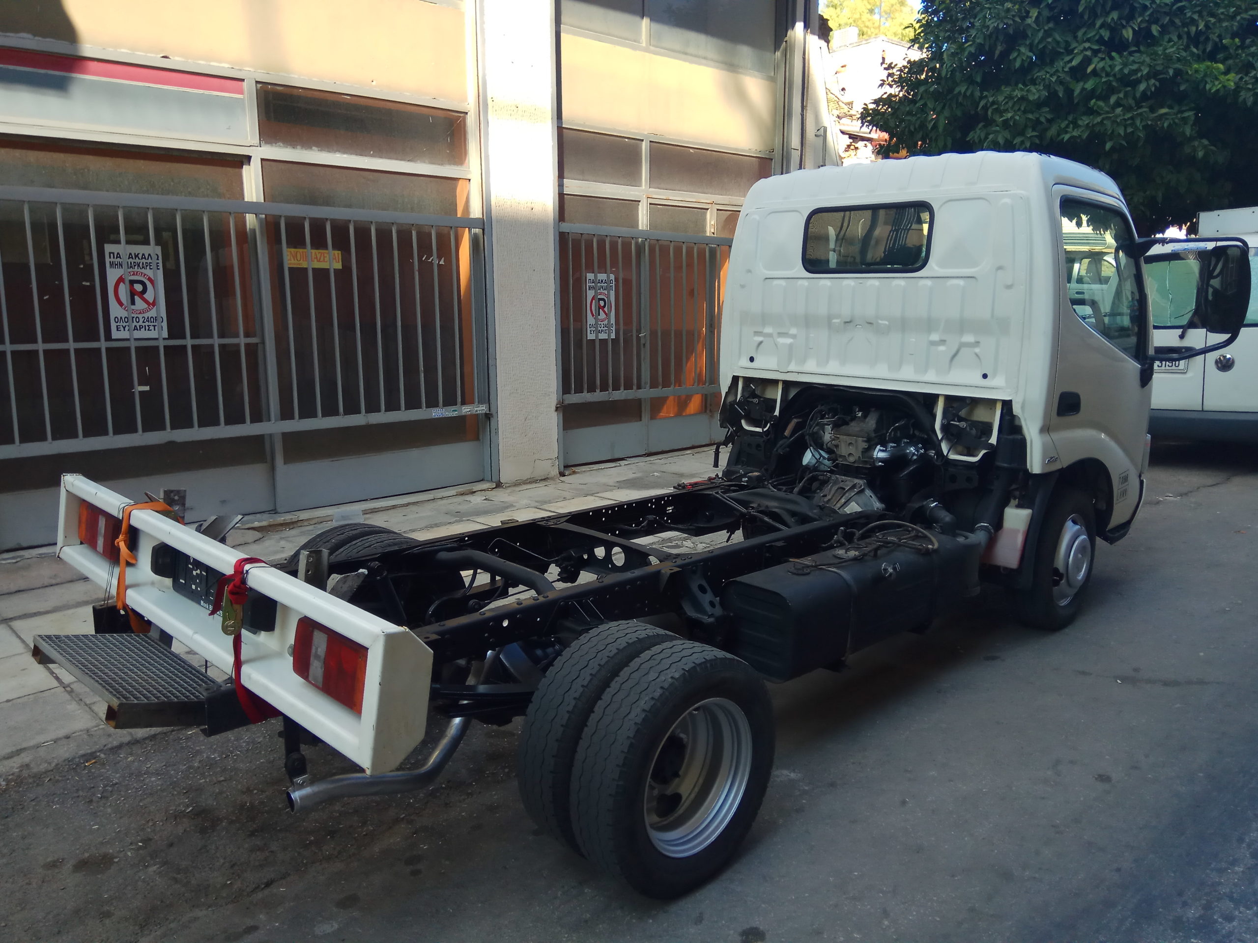 Toyota Dyna 150 Athens Cars 